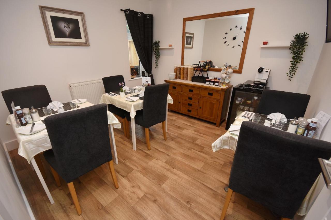 Apple Tree Place B&B Tadley Eksteriør billede